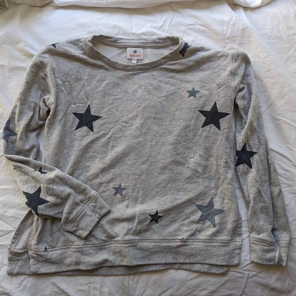Sundry Stars Hi Low Slit Sweatshirt size 0 (xs)